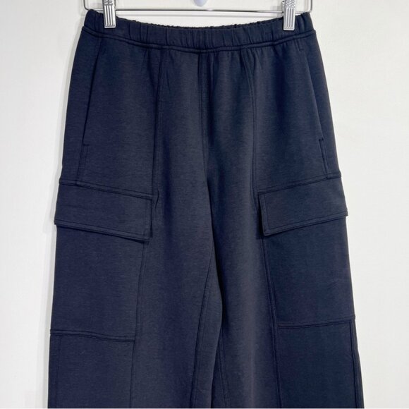 Lululemon NWOT Cotton-Blend Double-Knit Mid-Rise Cargo Pant Black - Picture 5 of 11